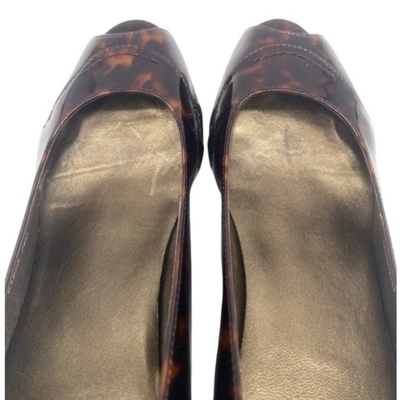 Stuart Weitzman Tortoise Pattern Patent Leather Open Toe Stiletto Pump Size 7.5 - Picture 10 of 10